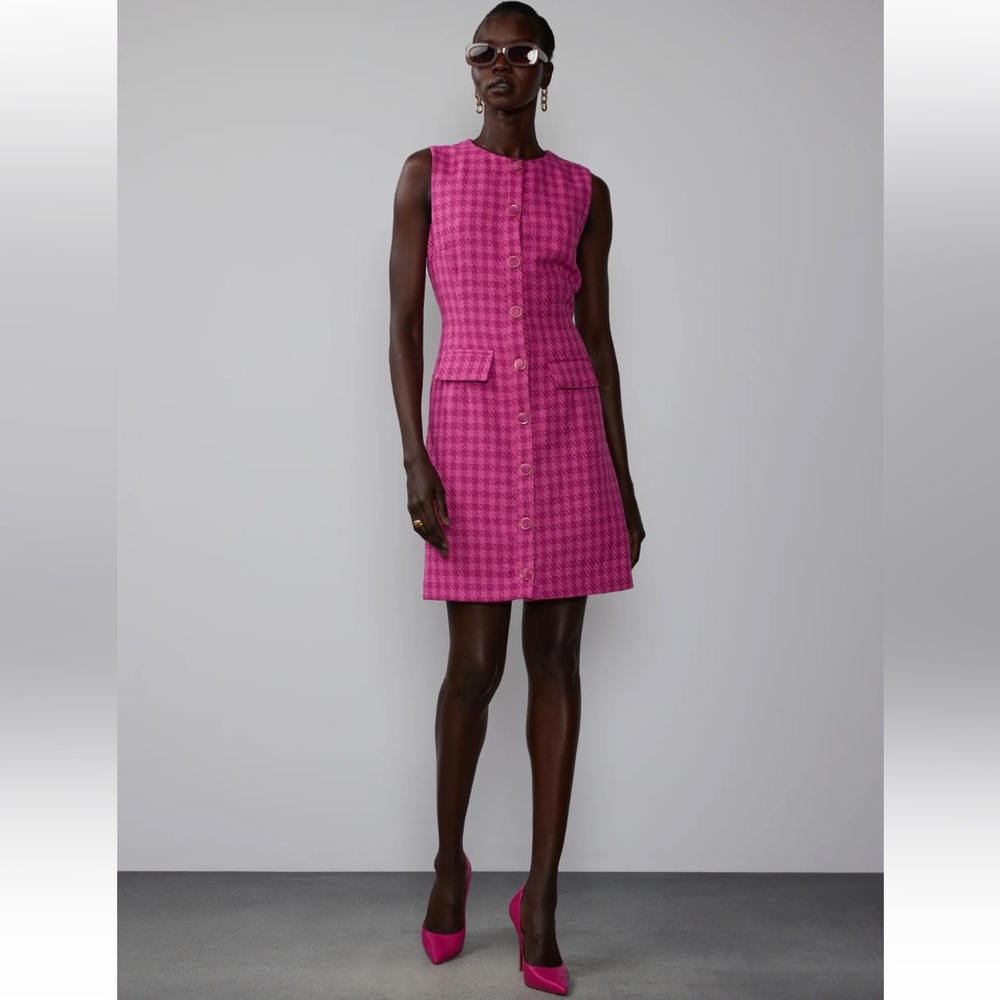Pink houndstooth button tweed shift dress large Lela rose